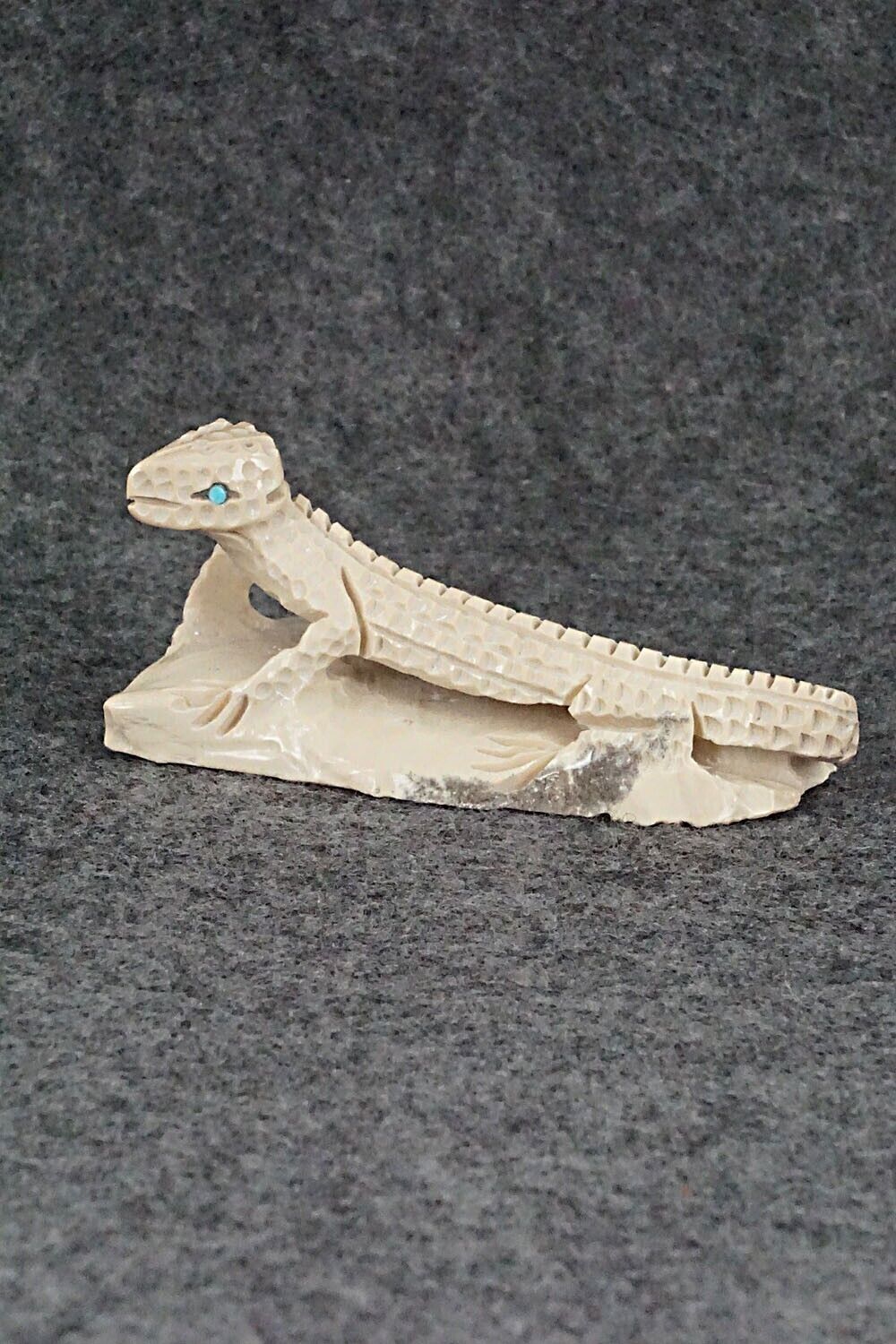 Lizard Zuni Fetish Carving - Jensen Charlie