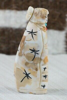Corn Maiden Zuni Fetish Carving - Sandra Quandelacy