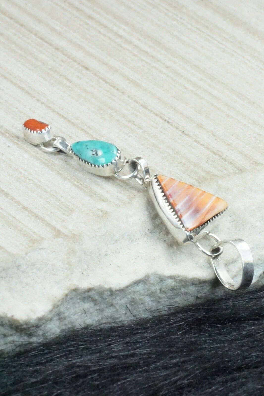 Spiny Oyster, Turquoise & Sterling Silver Pendant - Priscilla Reeder
