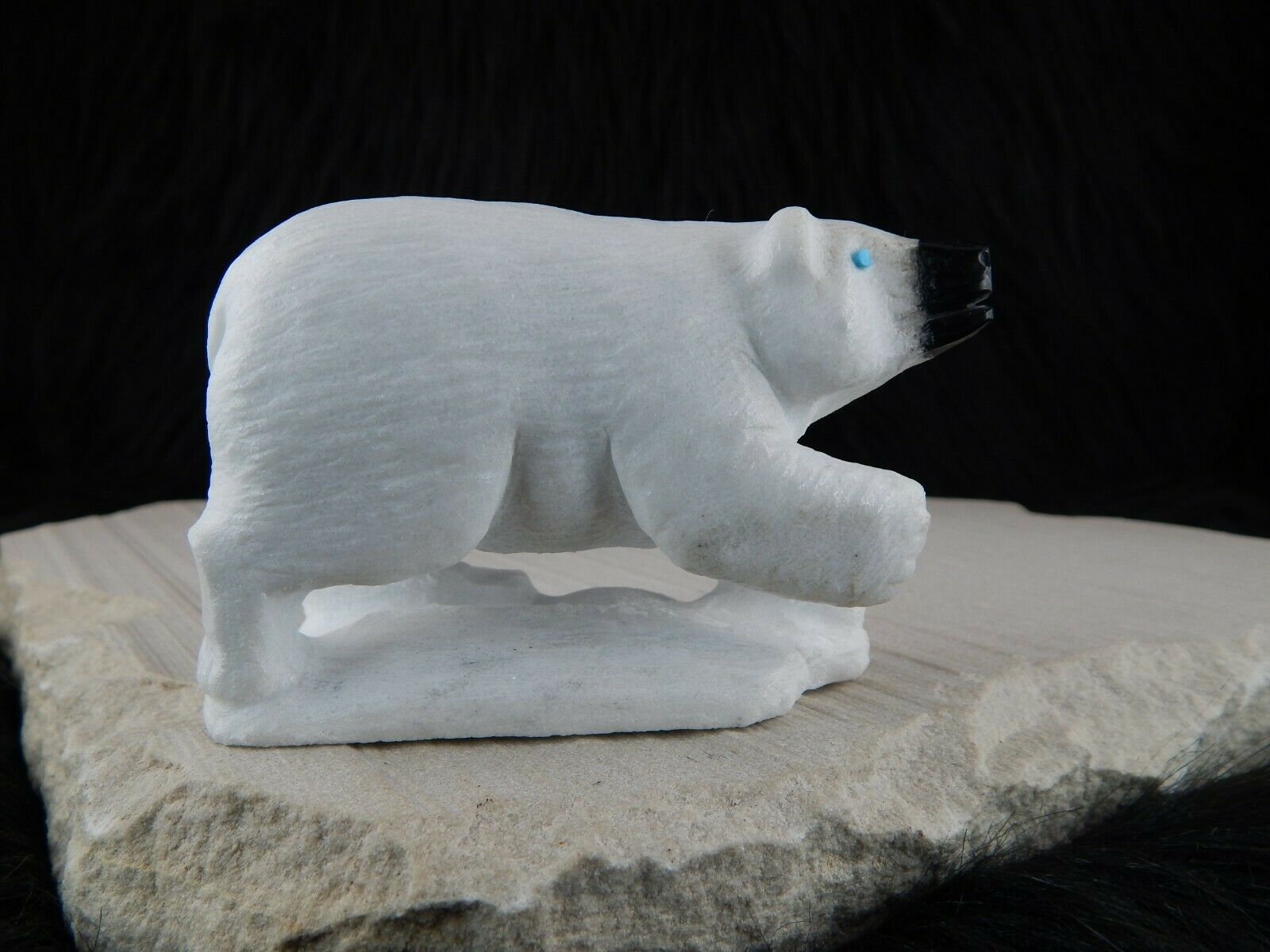 Polar Bear Zuni Fetish Carving - Derrick Kaamasee - High Lonesome Trading