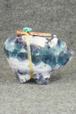 Bear Zuni Fetish Carving - Daphne Quam