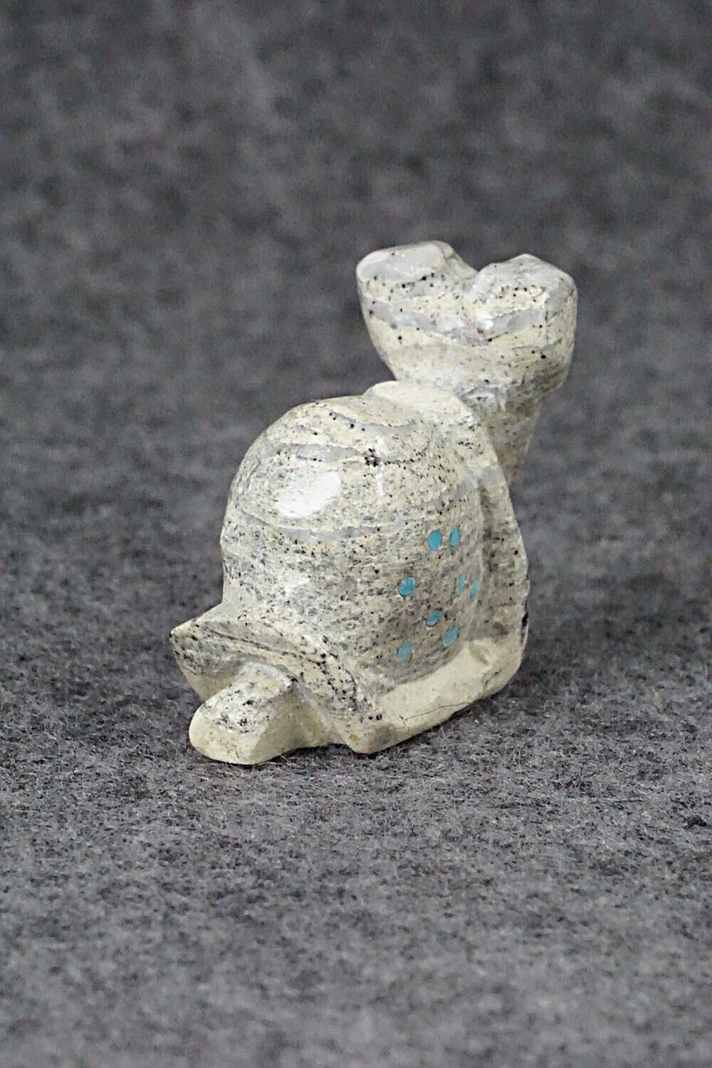 Snail Zuni Fetish Carving - Herbert Him