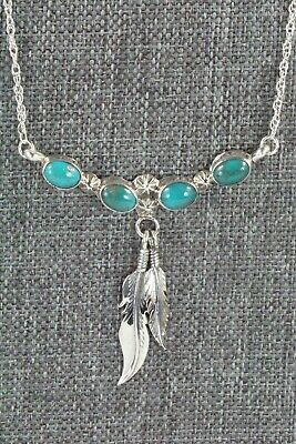 Turquoise & Sterling Silver Necklace - Verley Betone