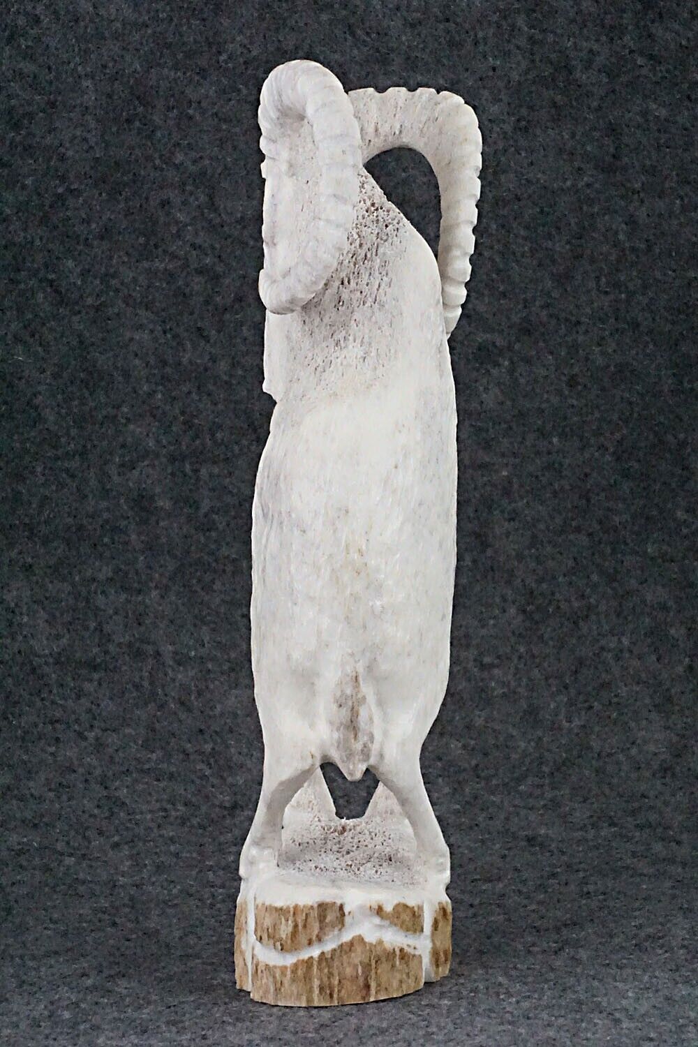 Ram Zuni Fetish Carving - Maxx Laate