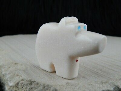 Bear Zuni Fetish Carving - Robert Kionut - High Lonesome Trading