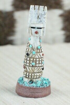 Corn Maiden Zuni Fetish Carving - Carl Etsate