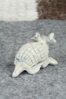 Armadillo Zuni Fetish Carving - Dana Malani