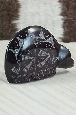 Bear Zuni Fetish Carving - Gerald Peina
