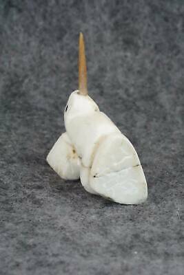 Humming Bird Zuni Fetish Carving - Justin Red Elk