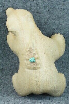 Bear Zuni Fetish Carving - Darrell Wastika