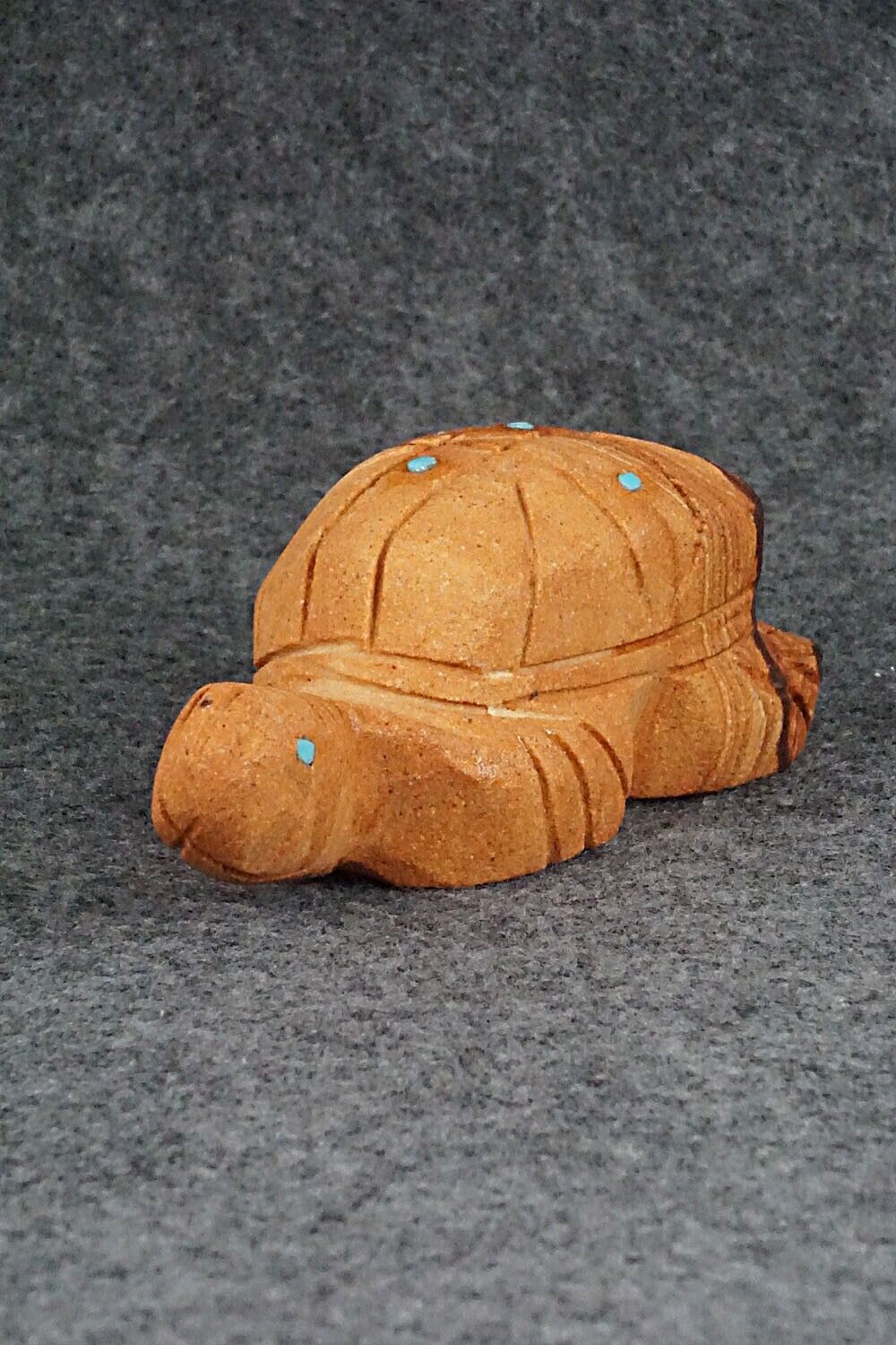 Turtle Zuni Fetish Carving - Louise Ponchuella