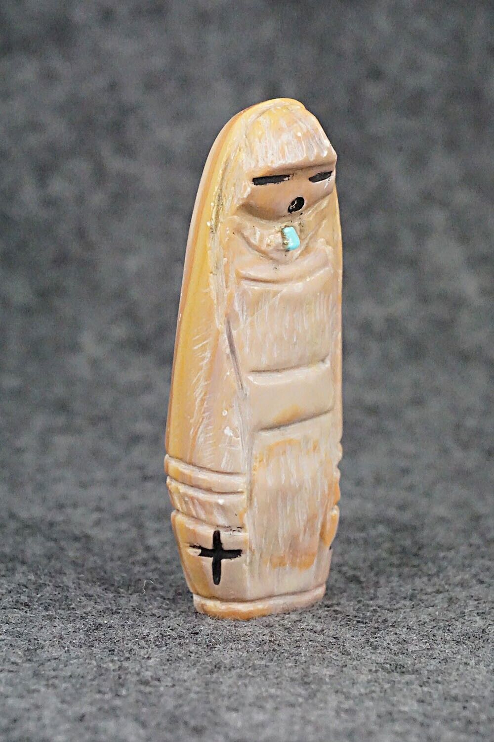 Corn Maiden Zuni Fetish Carving - Faye Quandelacy