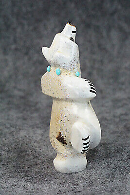 Bear Zuni Fetish Carving - Claudia Peina