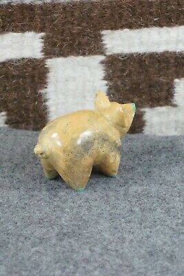 Pig Zuni Fetish Carving - Enrike Leekya