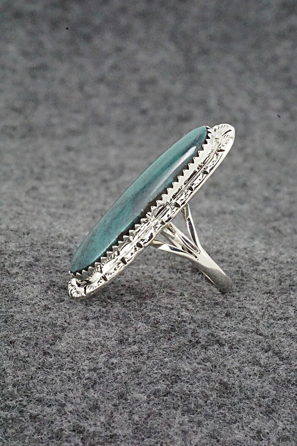 Turquoise & Sterling Silver Ring - Mike Smith - Size 6