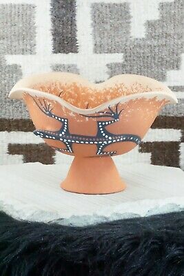 Zuni Pottery - Deldrick Cellicion
