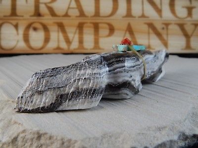 Wolf Zuni Fetish Carving - Terrance Martza - High Lonesome Trading