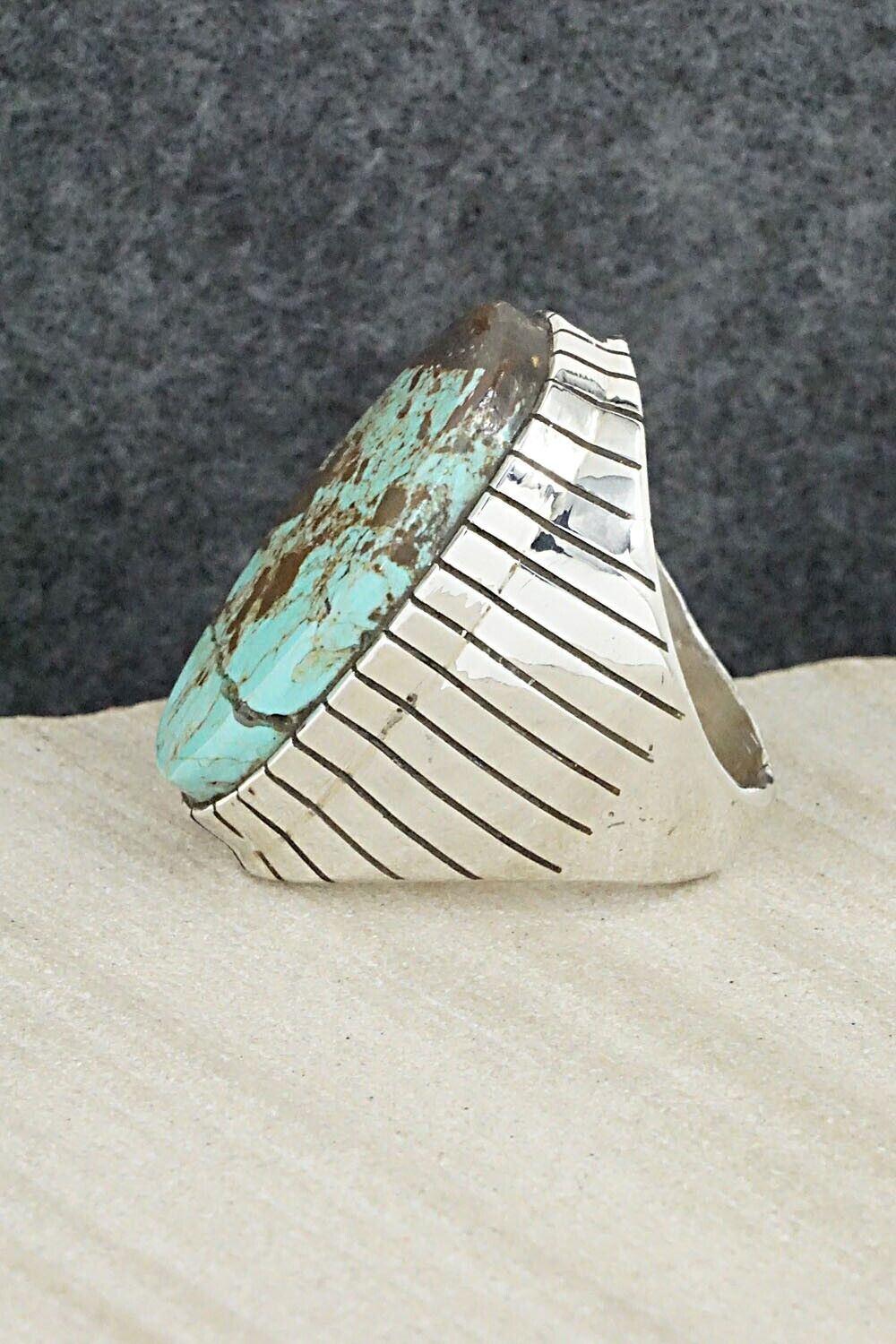 Turquoise & Sterling Silver Ring - Ray Jack - Size 9.5