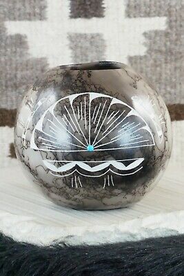Acoma Pottery - Vail