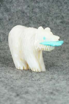 Bear Zuni Fetish Carving - Andres Quandelacy