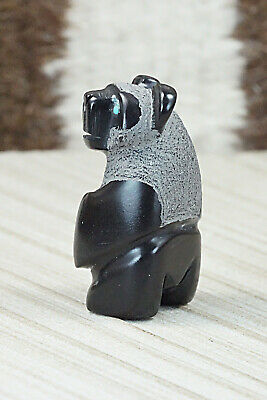 Bear Zuni Fetish Carving - Reynold Lunasee