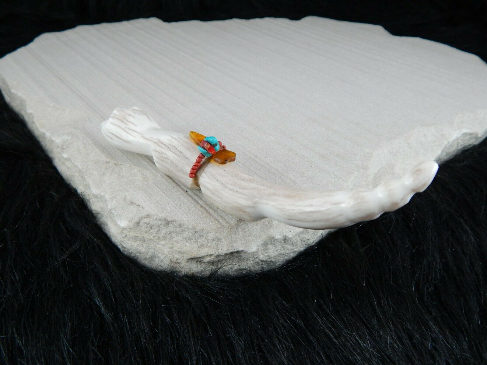 Mountain Lion Zuni Fetish Carving - Robert Weahkee - High Lonesome Trading