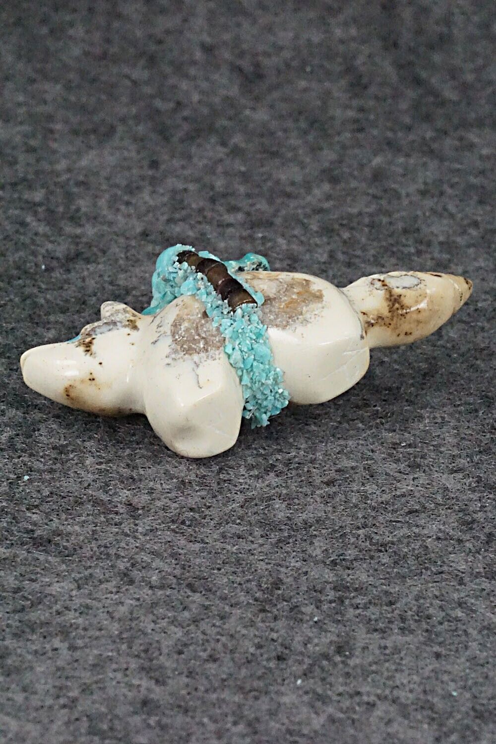Wolf Zuni Fetish Carving - Marvelita Phillips