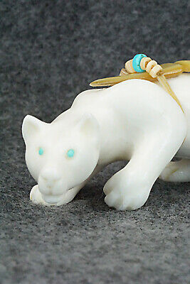Wolf Zuni Fetish Carving - Albert Eustace
