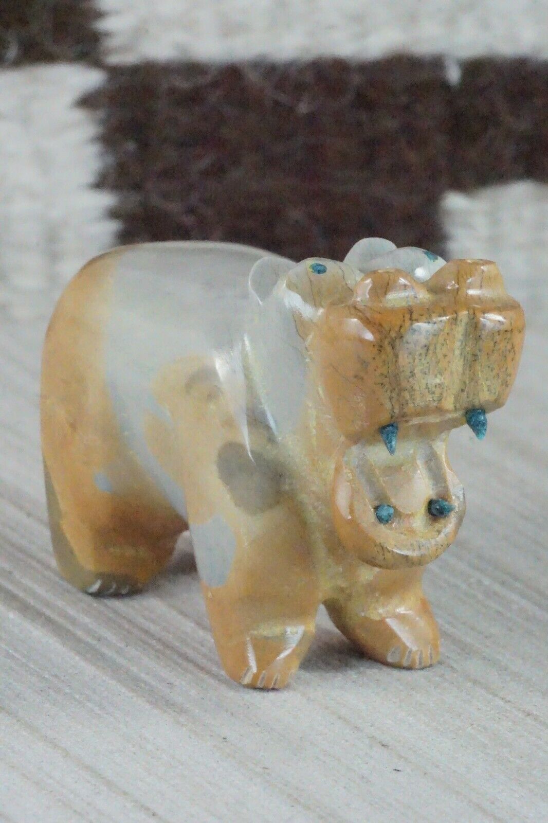 Hippo Zuni Fetish Carving - Enrike Leekya