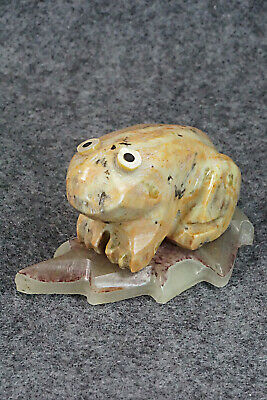 Frog Zuni Fetish Carving - Justin Natewa