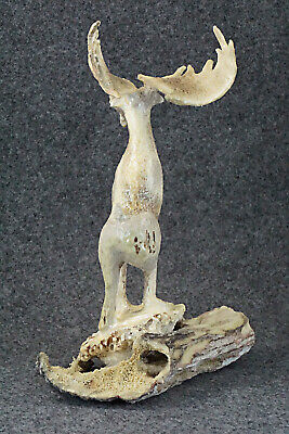 Moose Zuni Fetish Carving - Ruben Najera