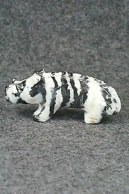 Hog Zuni Fetish Carving - Cody Nastacio