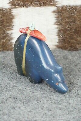 Bear Zuni Fetish Carving - Daphne Quam