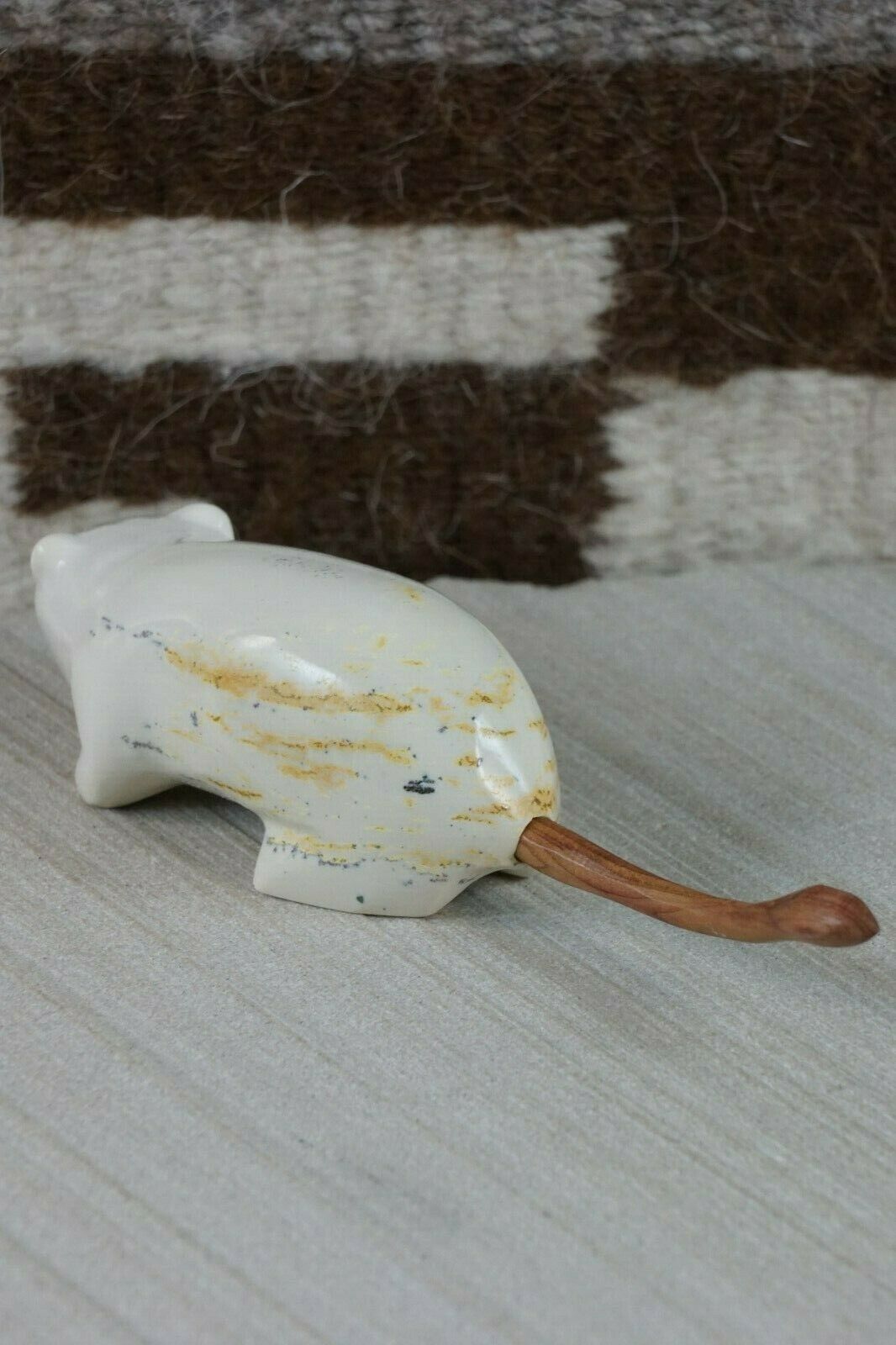Mouse Zuni Fetish Carving - Enrike Leekya - High Lonesome Trading