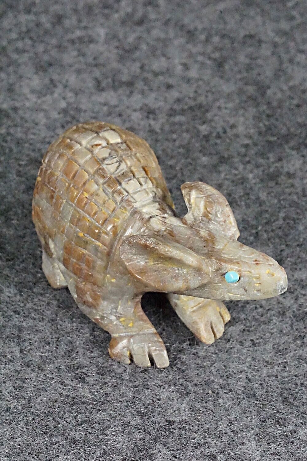 Armadillo Zuni Fetish Carving - Dana Malani