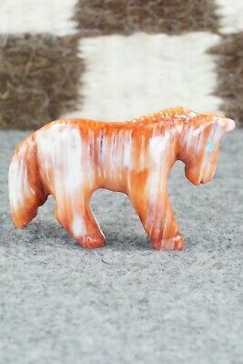 Horse Zuni Fetish Carving - Andres Quandelacy