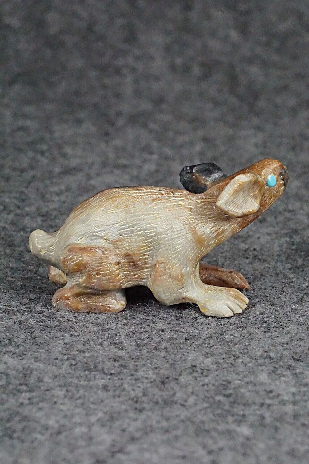 Rabbit Zuni Fetish Carving - Dana Malani