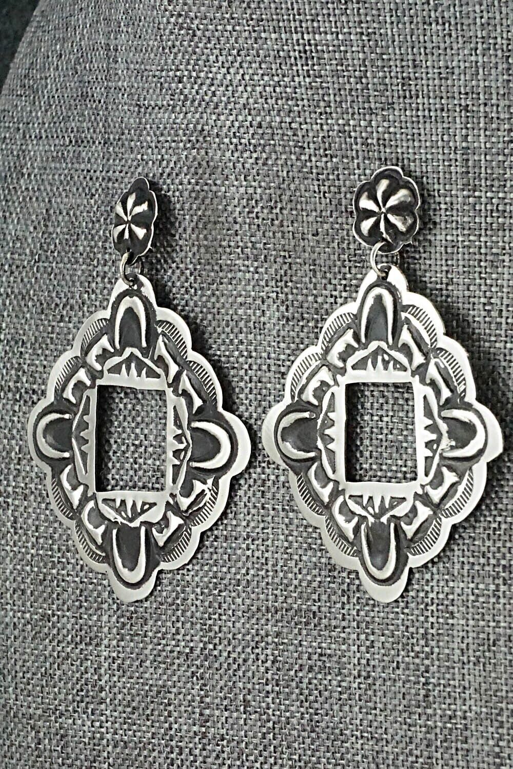 Sterling Silver Earrings - Lane Tahe