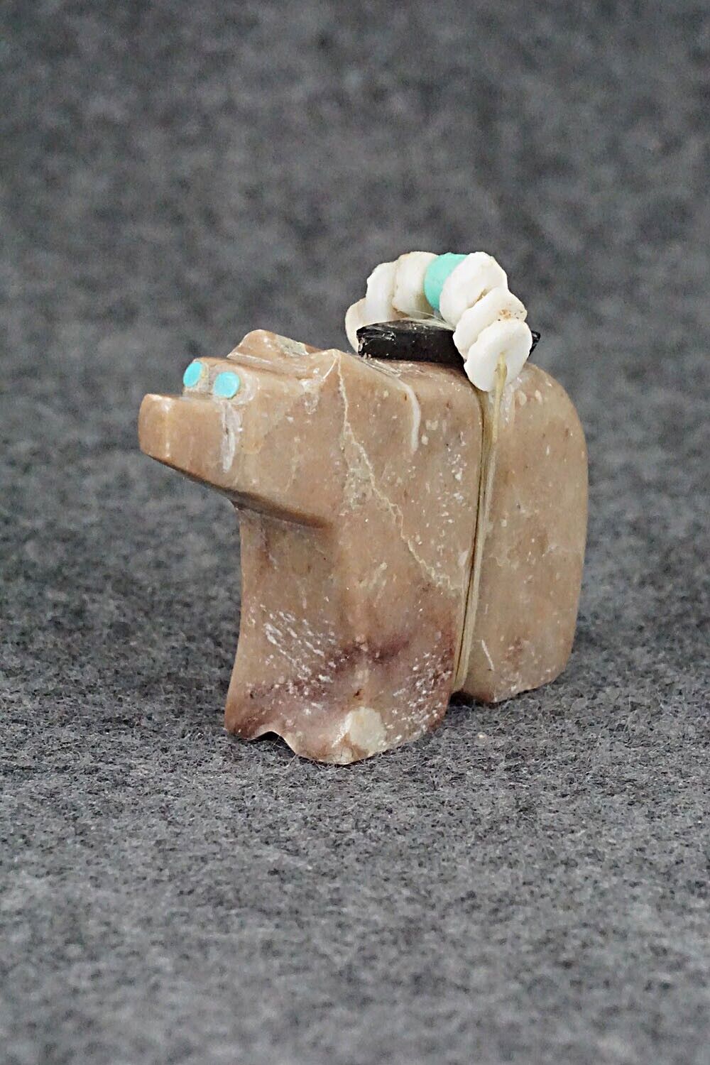 Bear Zuni Fetish Carving - Tony Laiwakete