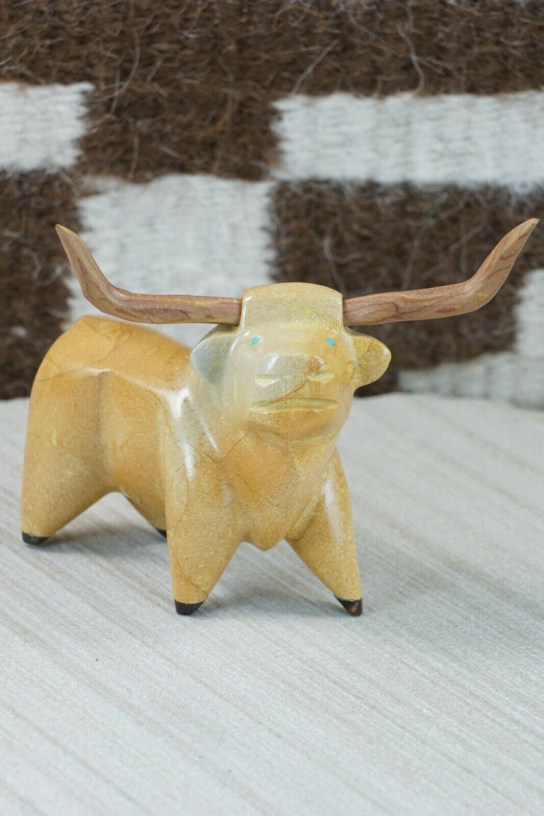 Longhorn Zuni Fetish Carving - Enrike Leekya