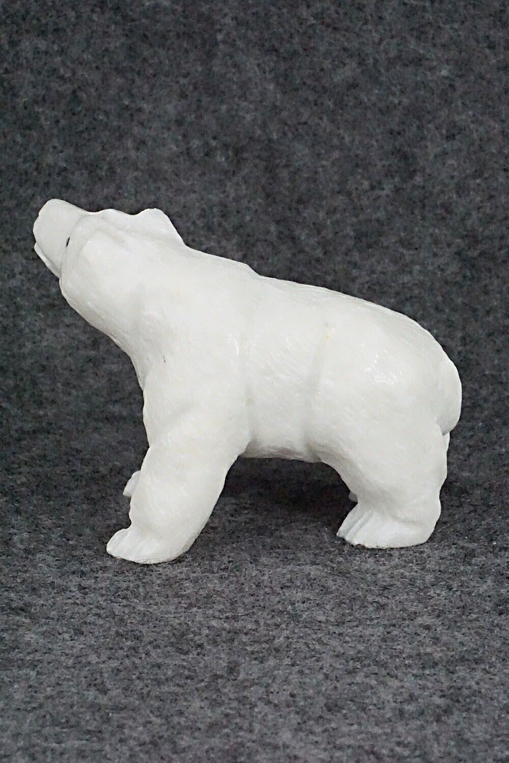 Bear Zuni Fetish Carving - Herbert Him