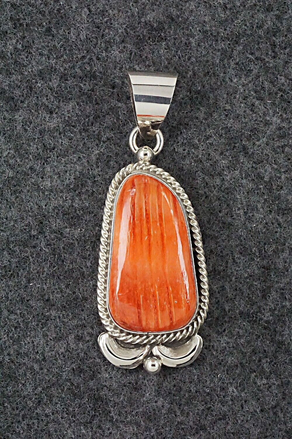 Spiny Oyster and Sterling Silver Pendant - Juanita Long