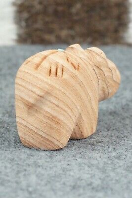 Bear Zuni Fetish Carving - Brandon Phillips