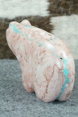 Bear Zuni Fetish Carving - Amos Pino