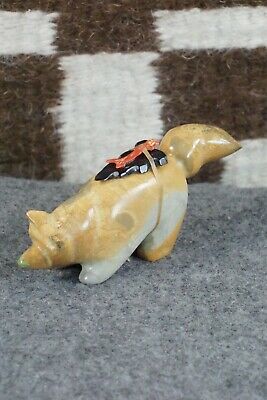 Wolf Zuni Fetish Carving - Enrike Leekya