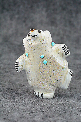 Bear Zuni Fetish Carving - Claudia Peina