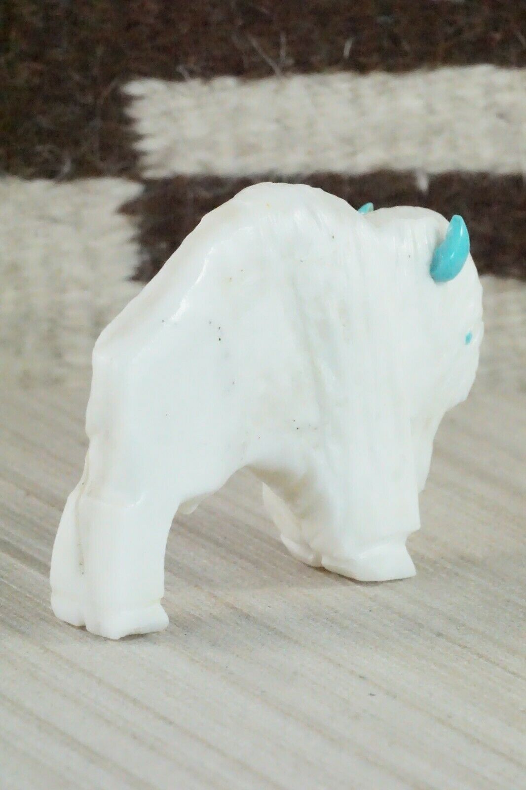 Buffalo Zuni Fetish Carving - Kevin Quam