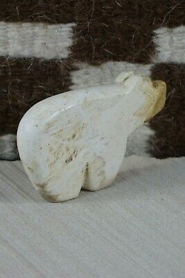 Bear Zuni Fetish Carving - Bernard Laiwakete - High Lonesome Trading