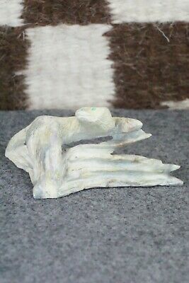 Wolf Zuni Fetish Carving - Calvin Weeka Jr.