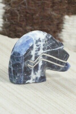 Bear Zuni Fetish Carving - Kenny Chavez